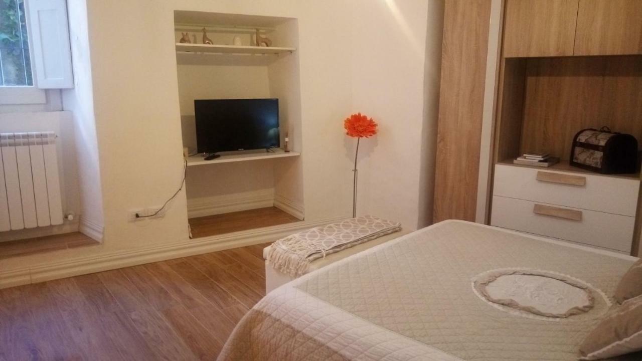 Ai Barutoli Apartment Perugia Bagian luar foto