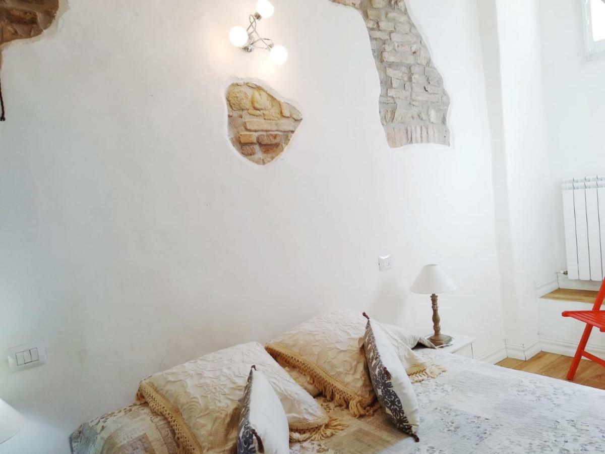 Ai Barutoli Apartment Perugia Bagian luar foto