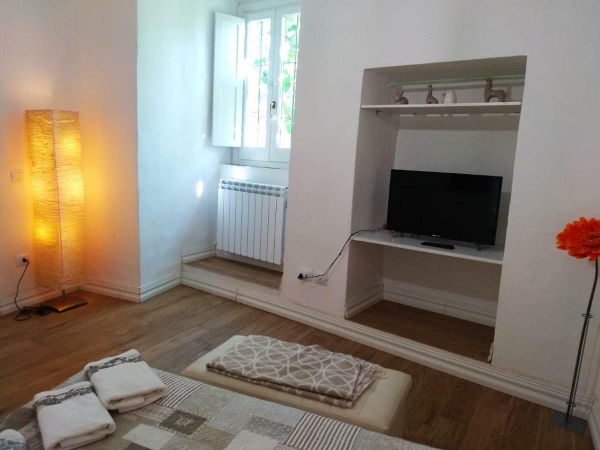 Ai Barutoli Apartment Perugia Bagian luar foto